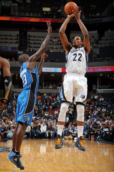 我们将对他 我们将对他